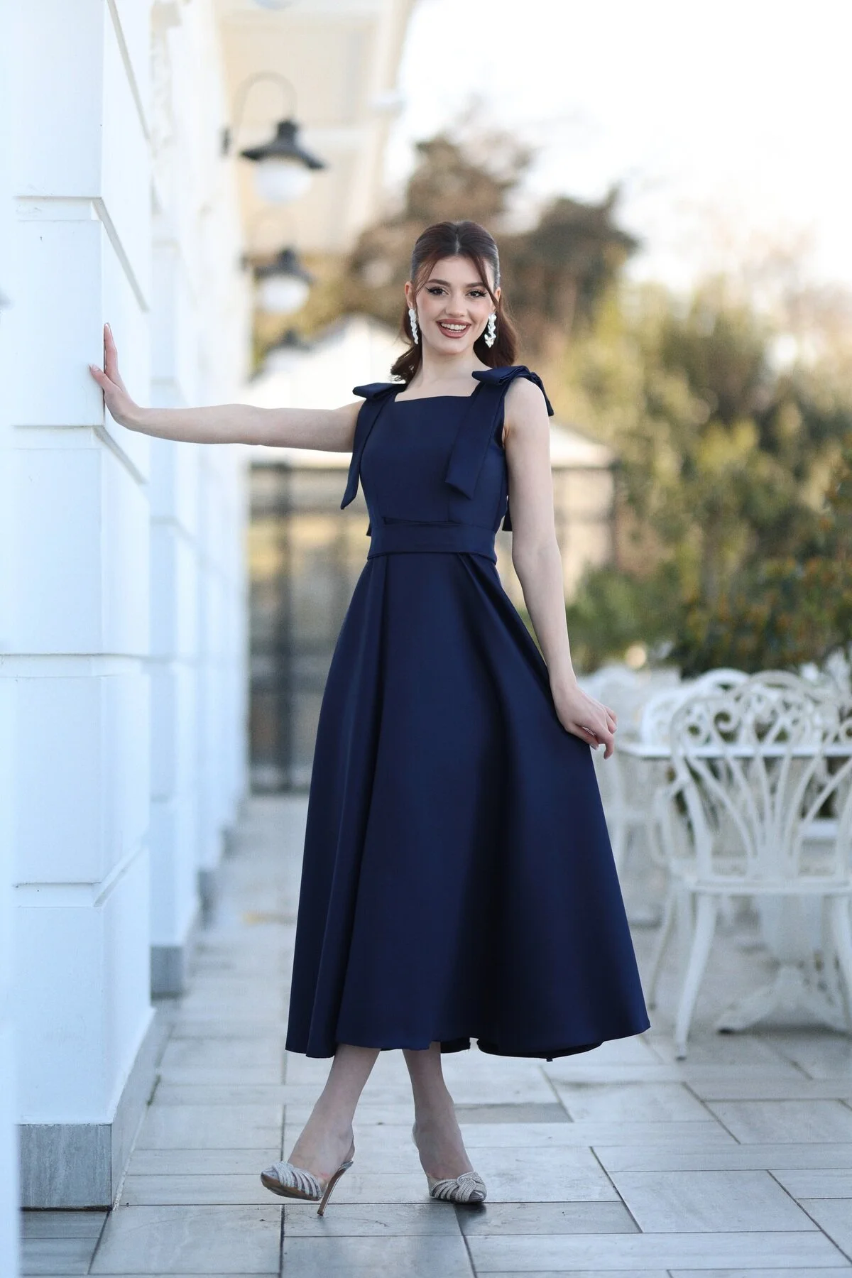 AYŞEYAMAÇLI KADIN LACİVERT KARE YAKA FİYONK DETAYLI SENNA ABİYE