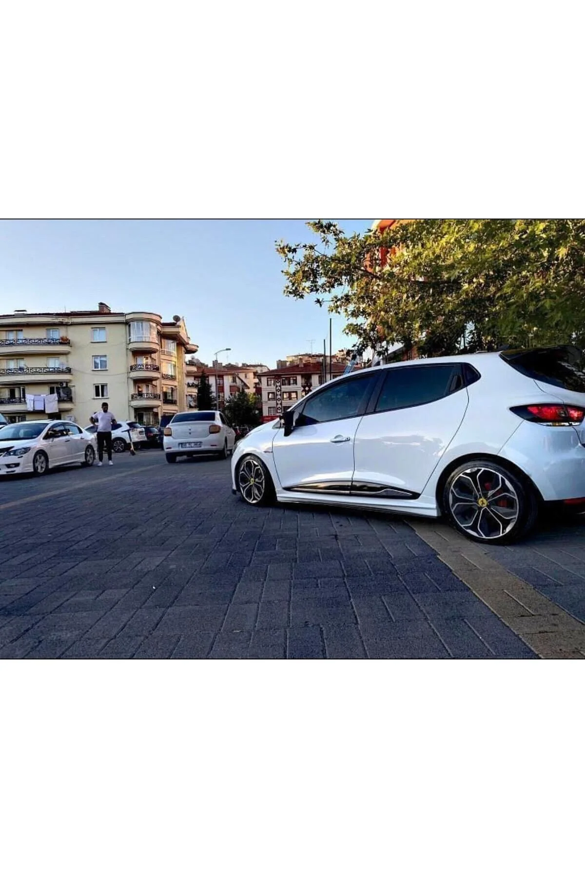 PRİMEAUTOGARAJ Renault Clio 4 Yan Marşpiyel Takım Astarlı