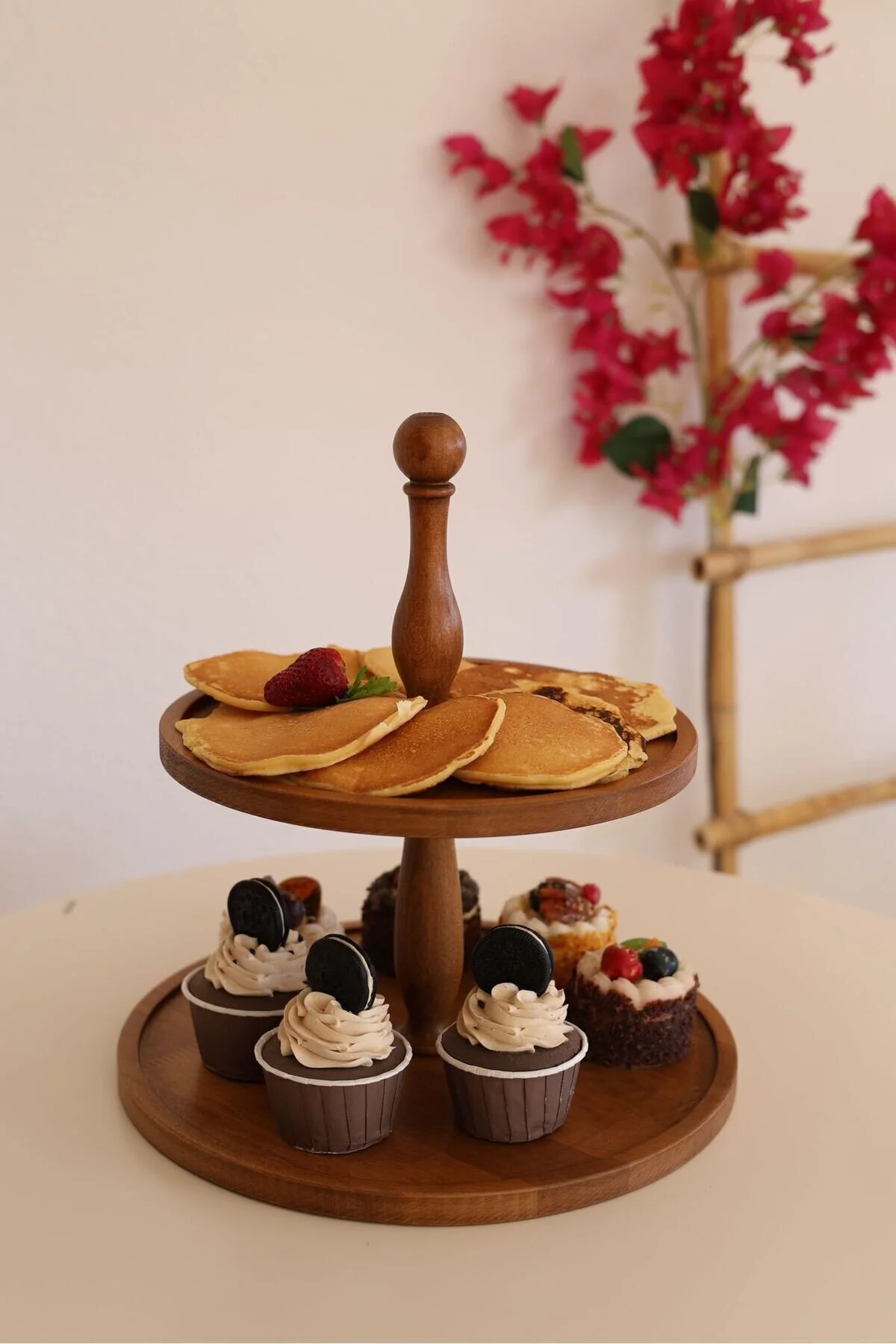 Genel Markalar 5li 2 Katlı Kek Standı, 25 Cm Pastalık, 25 Cm Risus, 17x25 Risus,25x25 Piramit Ahşap Çeyiz Seti