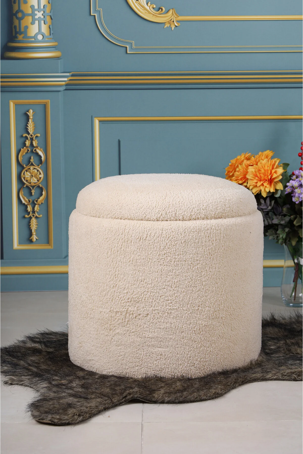 PufyHome SANDIKLI 45 X 45 CM PELUŞ KREM KUMAŞLI ÇOK AMAÇLI PUF KOLTUK