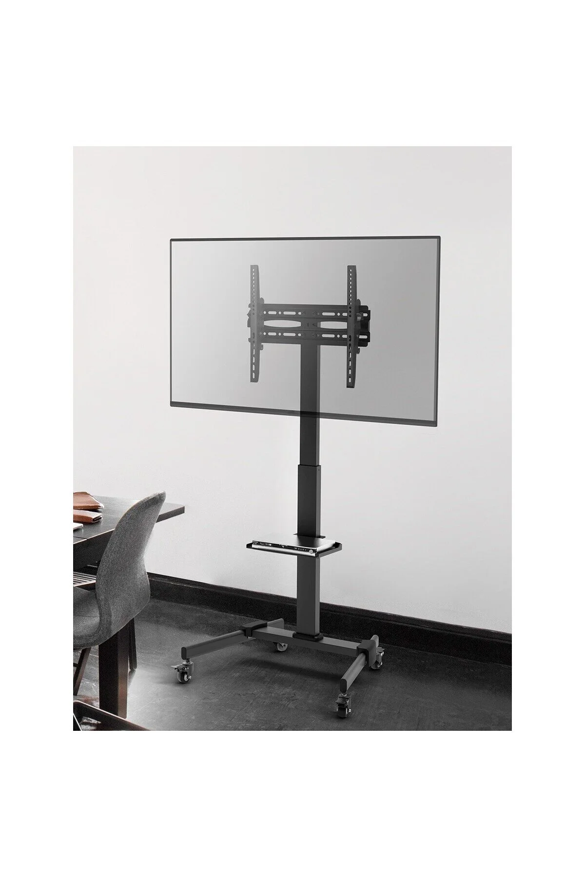 Cletech Tekerlekli Tv Standı 32"-55" | Yükseklik Ayarlı | Eğilebilir | Raflı | 35 kg Taşıma Kapasiteli