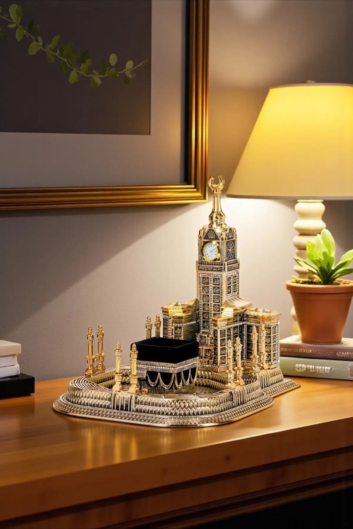 Güncel Vitrin Zirkon Taşlı Mescid-i Haram Kabe Maketi Biblo Lüks Dini Hediyelik Gold 28 cm