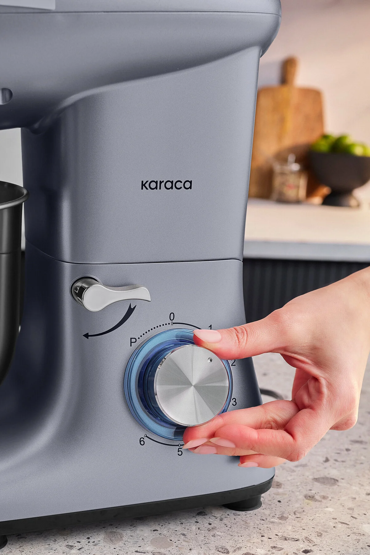 Karaca Multichef Stand Mikser Mutfak Şefi 1900w 5,5lt (KIYMA ÇEKME SUCUK-SOSİS İÇLİ KÖFTE APARATLI)