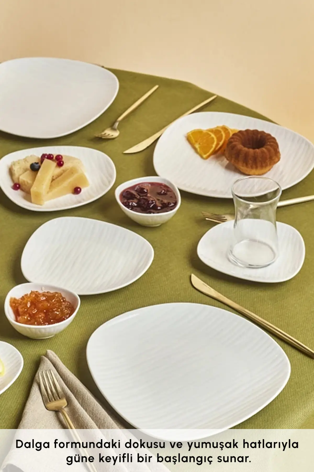 Karaca Oyster 26 Parça 6 Kişilik Kahvaltı Takımı