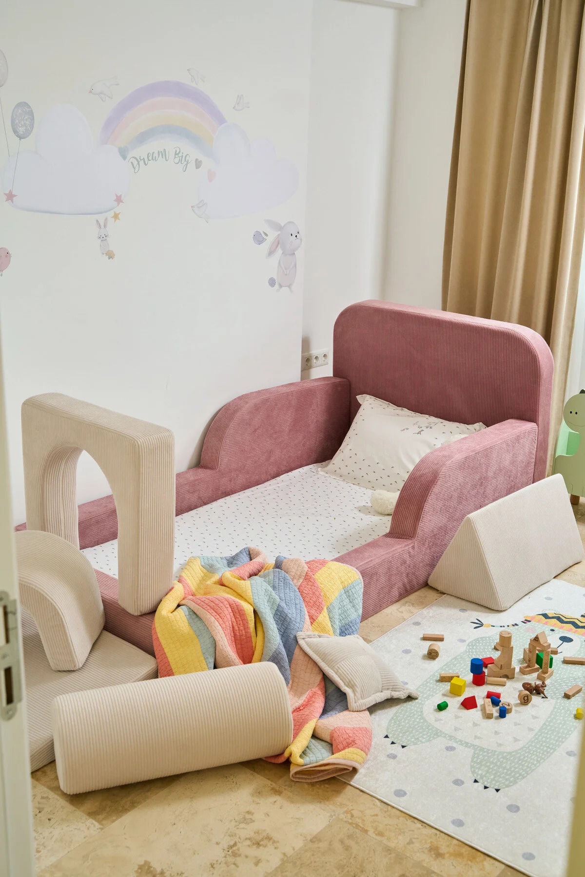 GOOD NİGHT Funbed Yeni Nesil Montessori Çocuk Yatağı & Oyun Alanı Yıkanabilir Sıvı Geçirmez