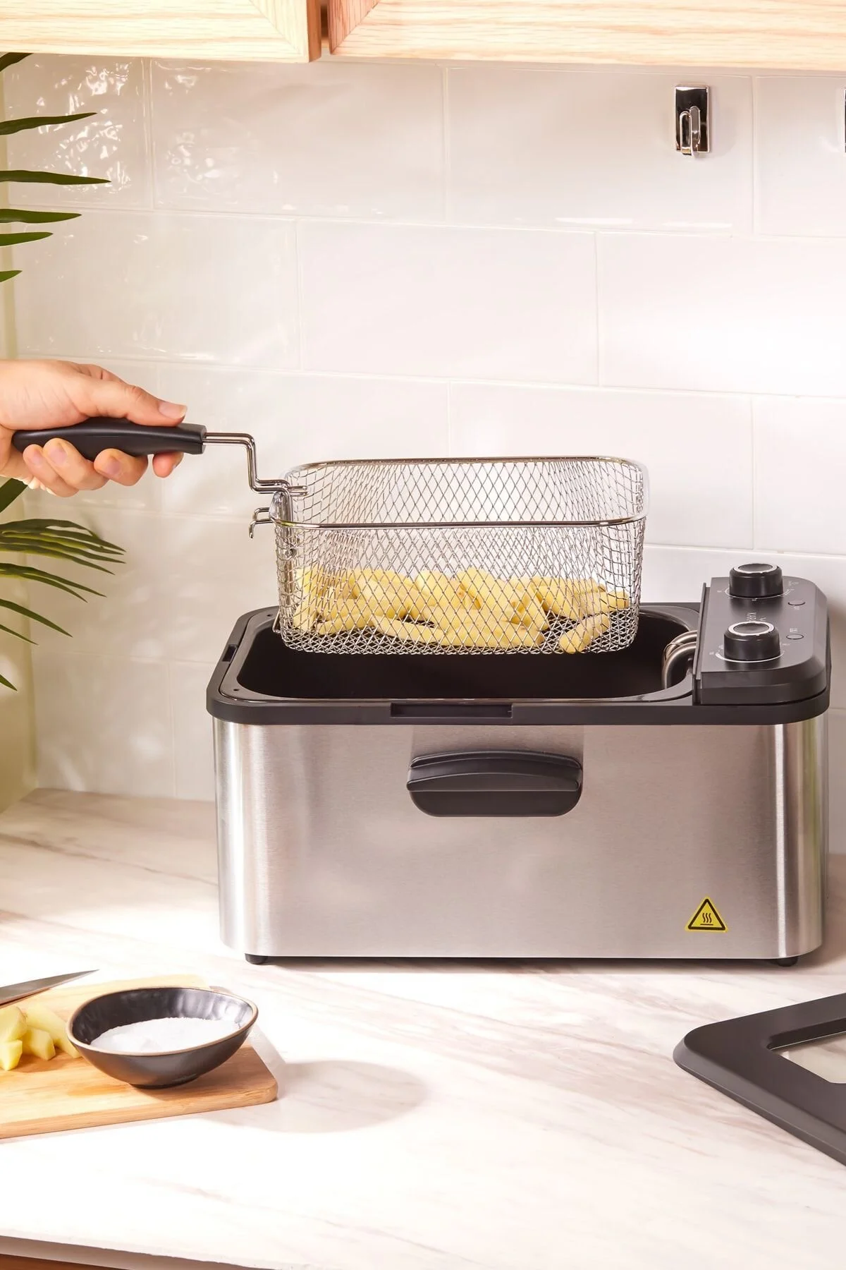 Karaca Inox Yağ Filtreli Zamanlayıcılı Fritöz XL 3,2L