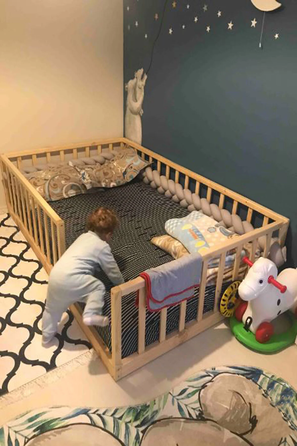 Loolpi Home Luna Montessori Bebek ve Çocuk Karyolası Doğal Ahşap Yatak Ayaksız