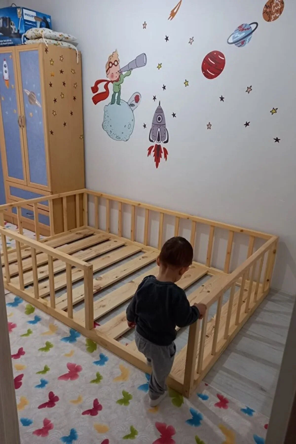 Loolpi Home Luna Montessori Bebek ve Çocuk Karyolası Doğal Ahşap Yatak Ayaksız