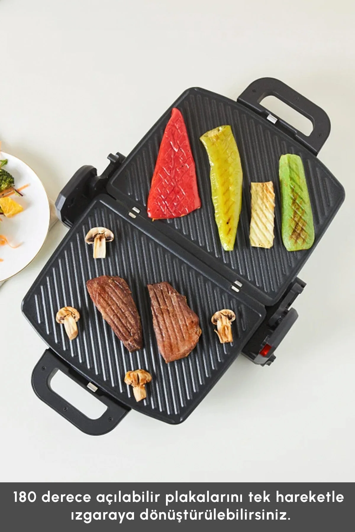 Emsan Future Essential Tost Makinesi Matte Black 1800 W 4 Dilim Kapasiteli