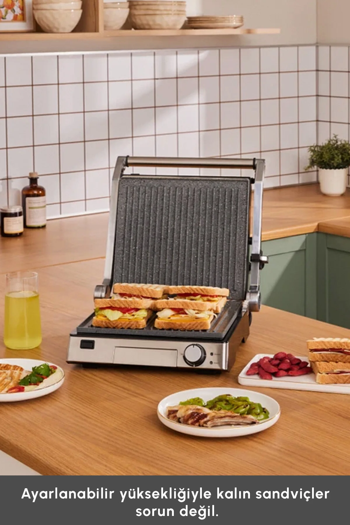 Karaca Biogranit 6 Dilim Kapasiteli Paslanmaz Çelik Izgara ve Tost Makinesi Inox 2000W