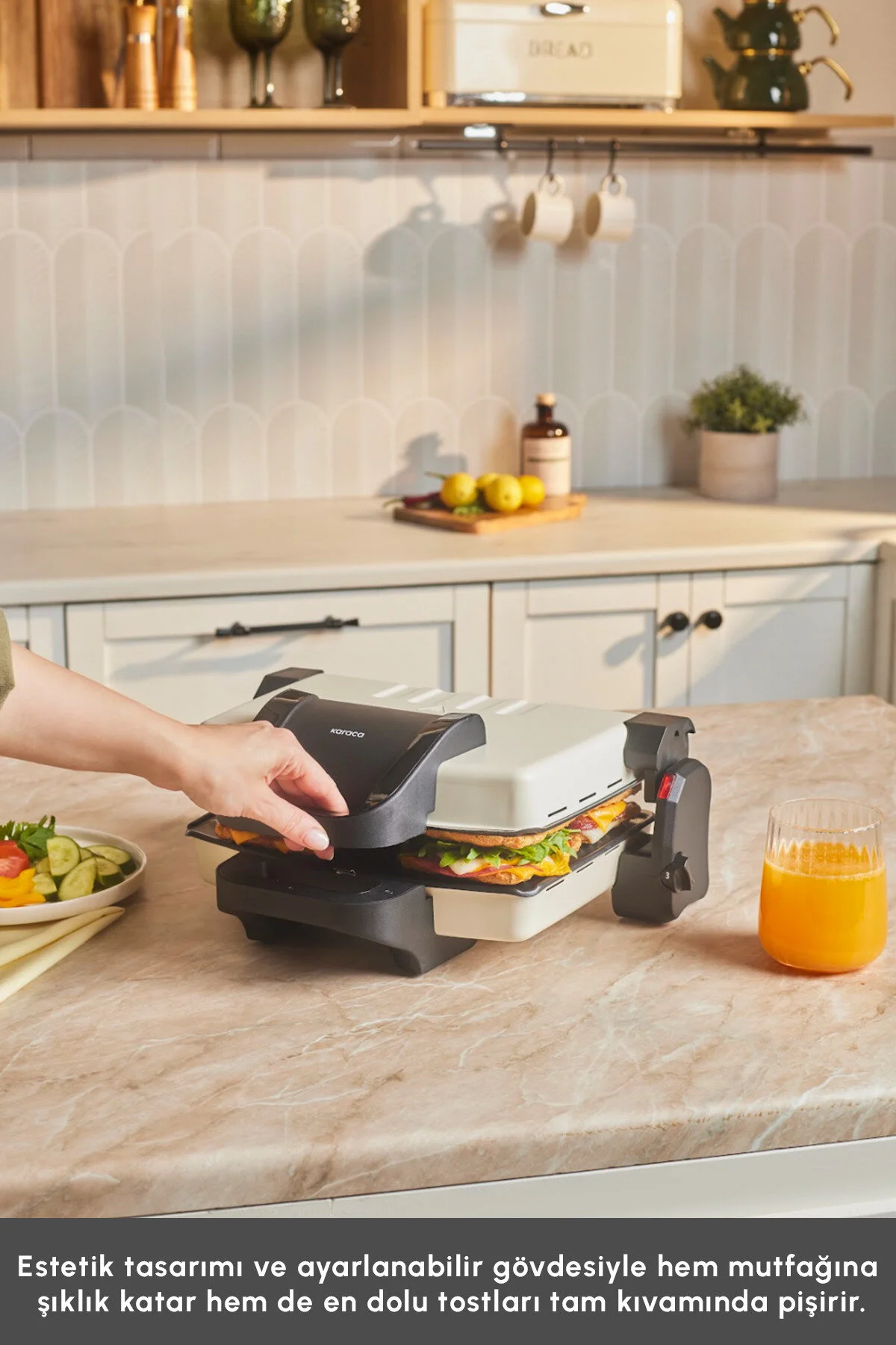 Karaca Swiss Izgara ve Tost Makinesi 1800 W 4 Dilim Kapasiteli