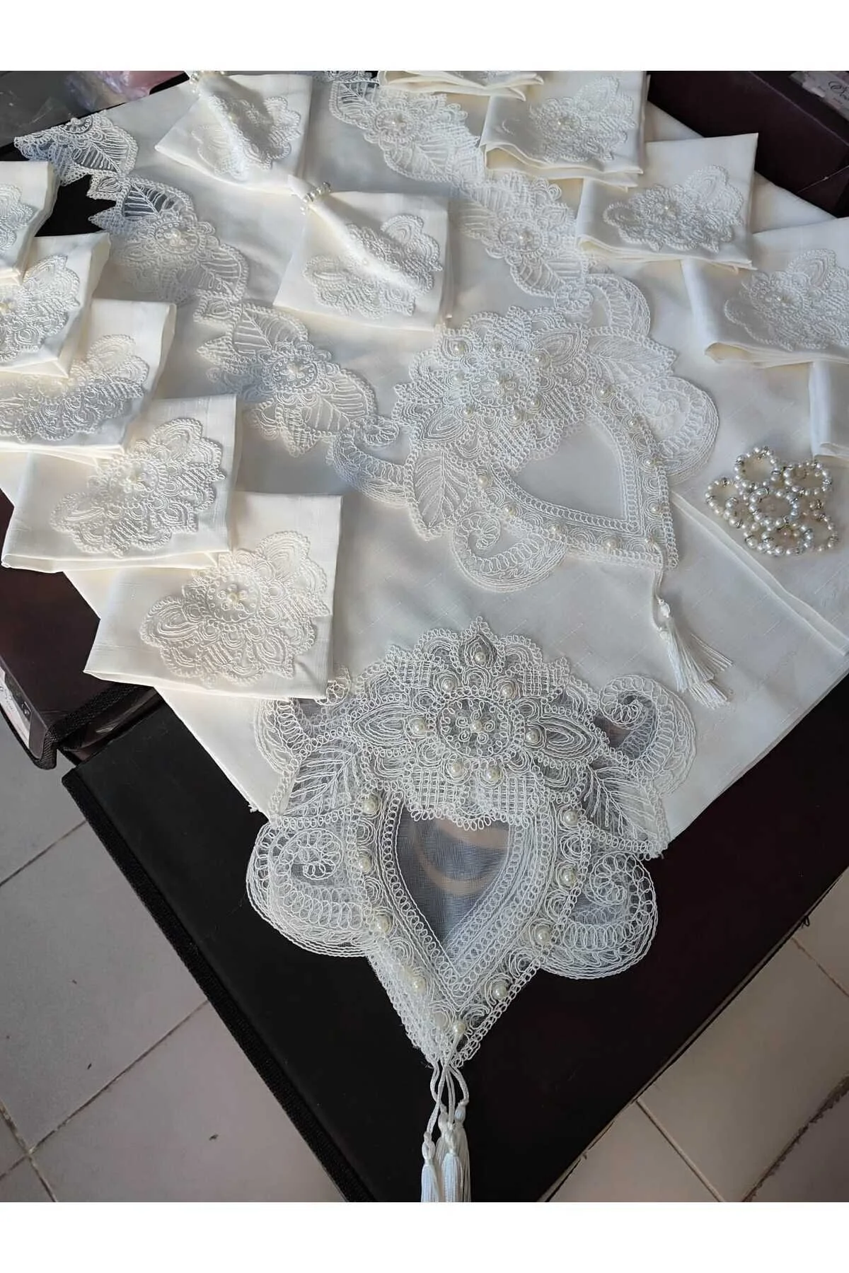 Çt Çeyizci Tekstil 12 Kişilik Masa Örtüsü Takımı, Masa Seti 12 Kişilik 26 Parça 160x220cm